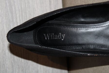 talons noirs