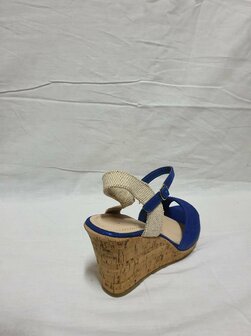 blue sandals with heel
