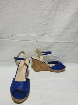 blue sandals with heel