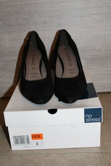 black heels brand no-stress 