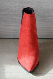 Rote Ankle Boots