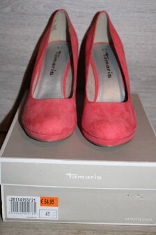 rode hakken merk Tamaris