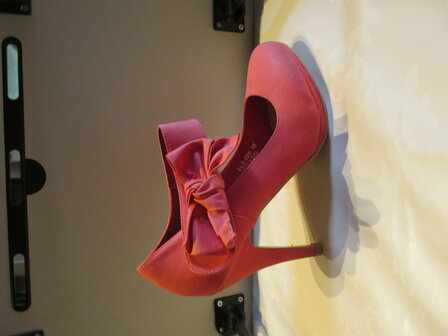 roze hakken met strik Barbie