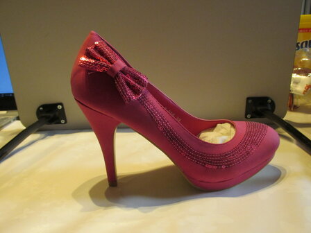 roze hakken met strik en glitter Barbie