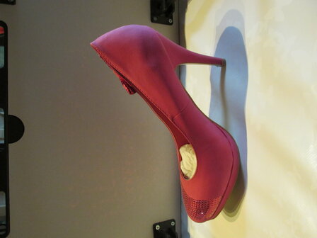 roze hakken met strik en glitter Barbie