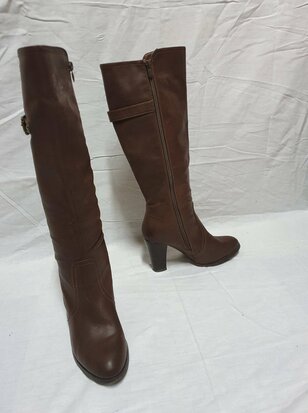 bottes marron à talon