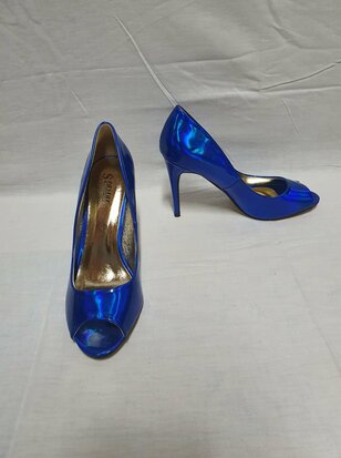 blaue Highheels