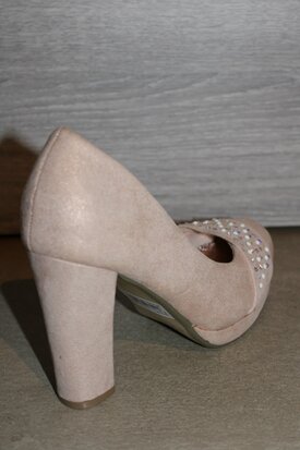 beige high heels