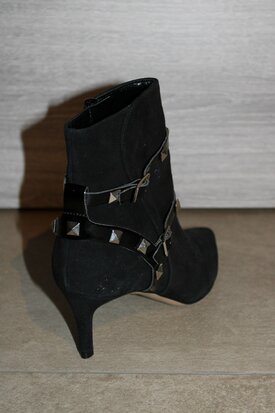 black ankle boots Brand Frida