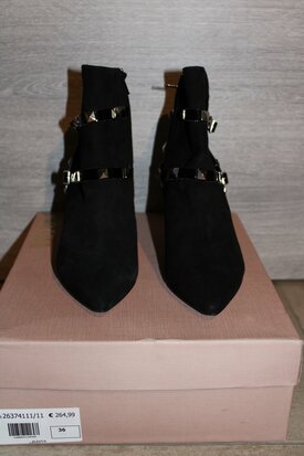 black ankle boots Brand Frida