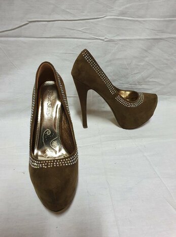 Talons en diamant marron