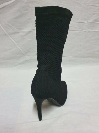 black ankle boots 
