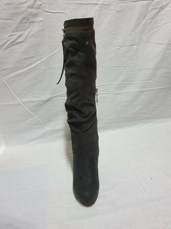 black boots