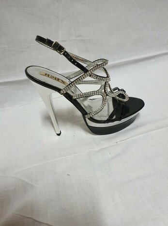 zilveren sandalen met hak