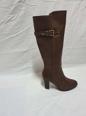bottes marron à talon