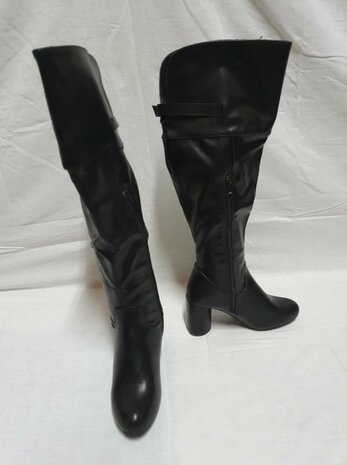 schwarz Stiefel 