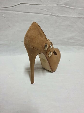 talons hauts marron