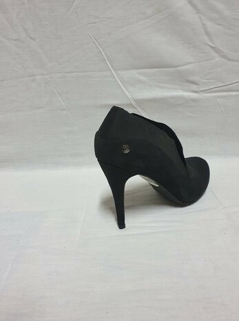 talons noirs