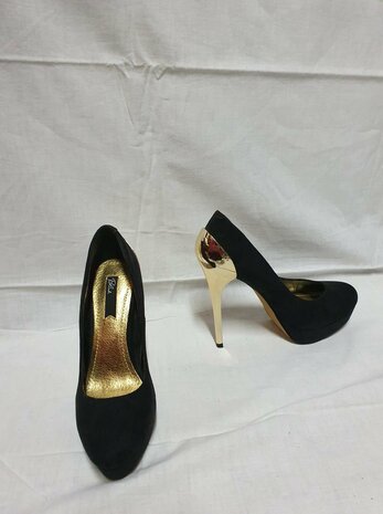 black high heels with gold heel