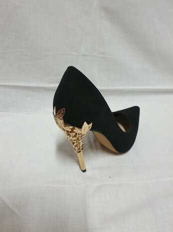 black high heels with gold heel