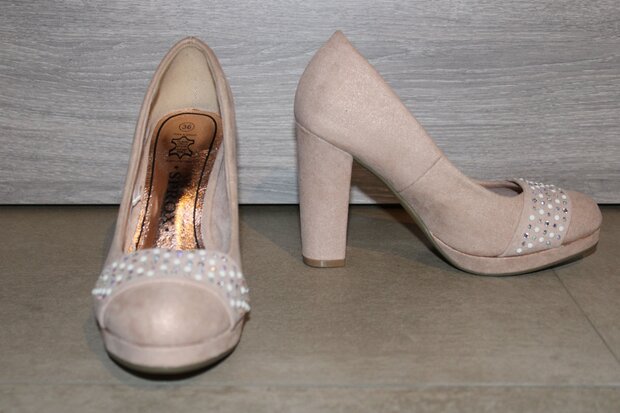 beige high heels