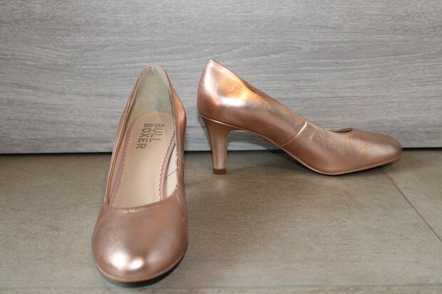 chaussures à talons dorées de la marque Bull Boxer