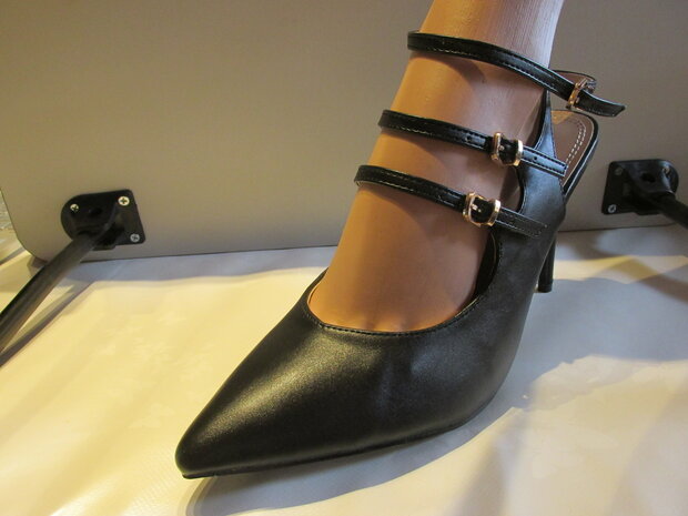 zwarte sandalen met hoge hak