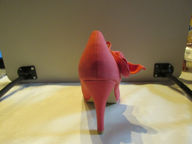 roze hakken met strik Barbie